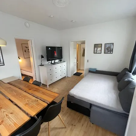 Central Apt With Parking Possibility, Netflix & Near Attractions Århus Zewnętrze zdjęcie