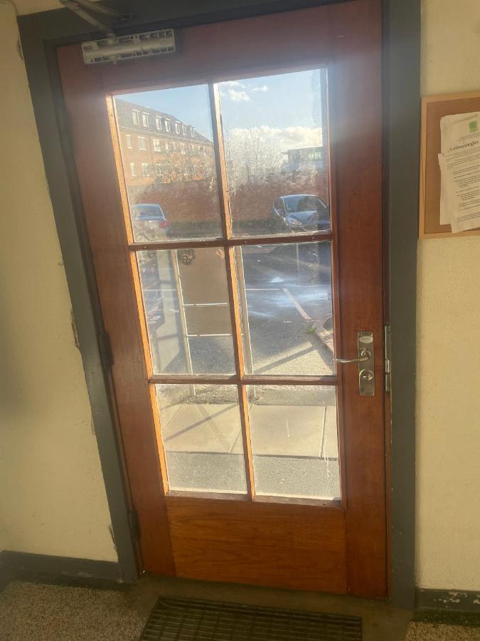 With Parking Possibility, Netflix & Near Attractions Apartment